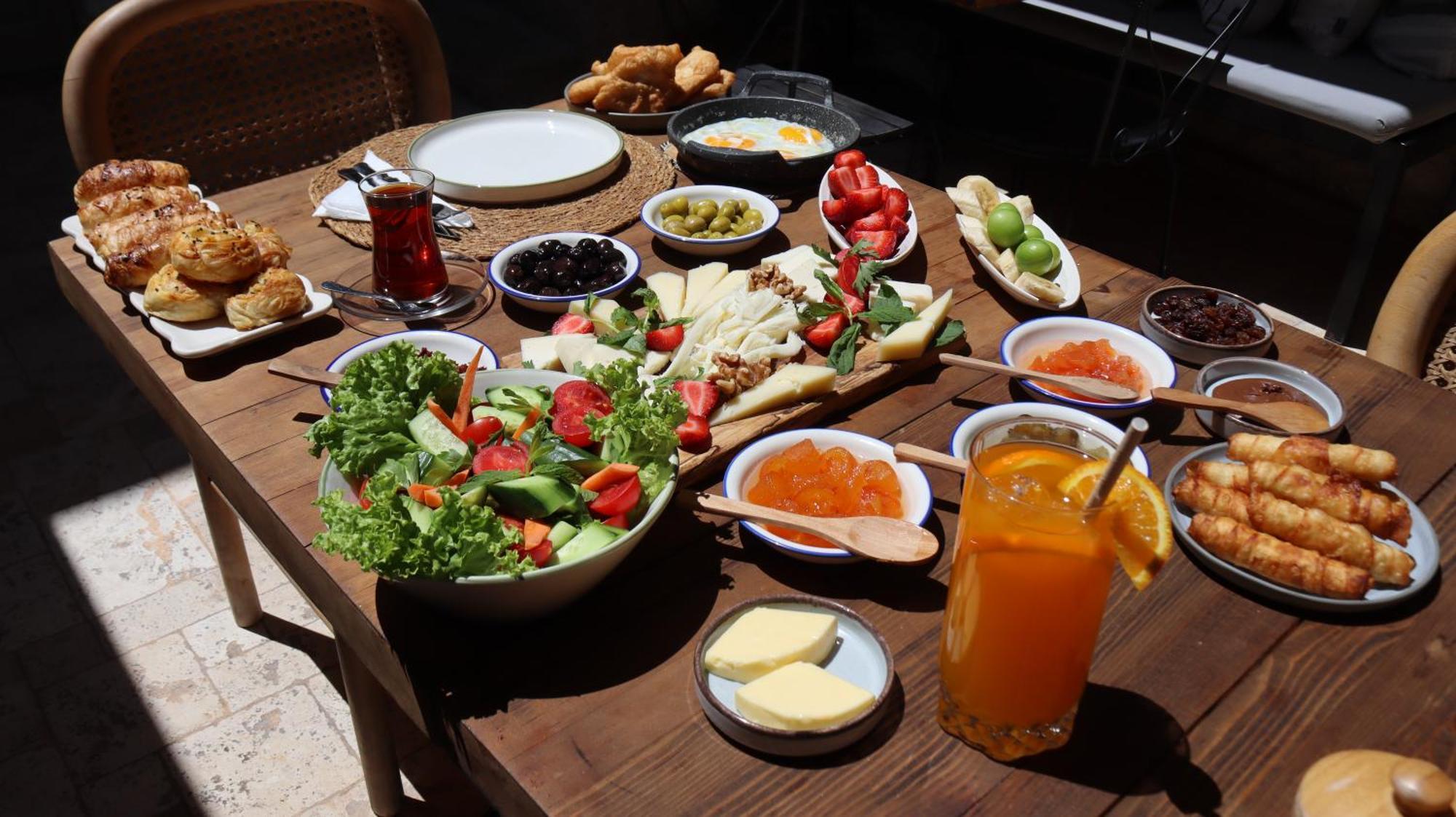 אלאקאטי Aliko Hotel מראה חיצוני תמונה