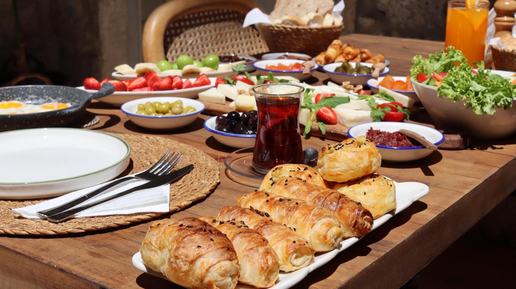 אלאקאטי Aliko Hotel מראה חיצוני תמונה